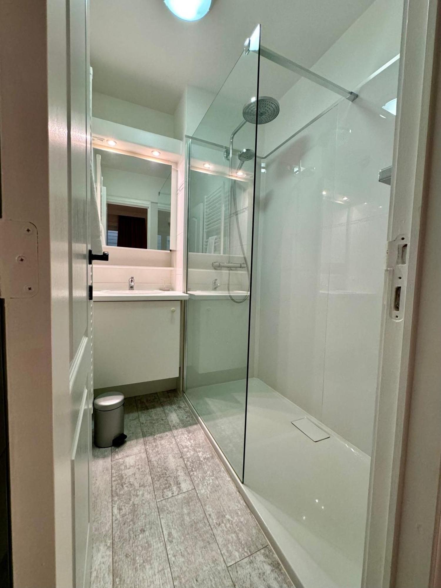 Cozy Panorama Flat By The Beach นอคเคอ-เฮสท์ ภายนอก รูปภาพ